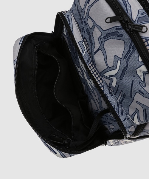 PHINGERIN（フィンガリン）の「ORIGINAL CAMO PHZ01 EVERYDAY BACKPACK（バックパック/リュック・メンズ・ネイビー・FREE）」の12枚目の写真