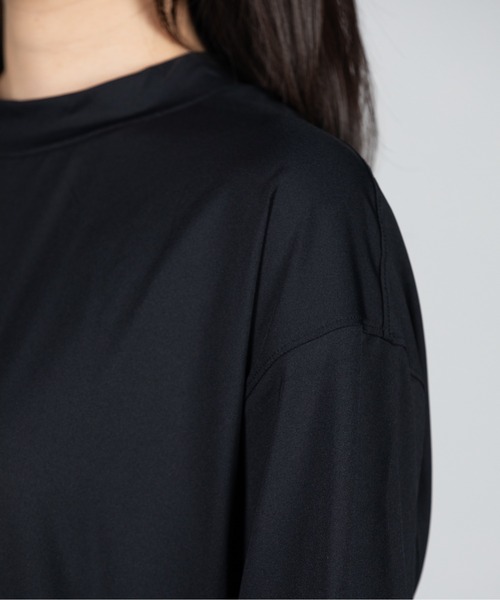 UNDER ARMOUR（アンダーアーマー）の「【ZOZOTOWN販路限定】UAアイソチル オーバーサイズド ショートスリーブ Tシャツ（ライフスタイル/メンズ/レディース）（Tシャツ/カットソー・メンズ・ブラック系その他・2XL/S/L/XL/M/3XL）」の7枚目の写真