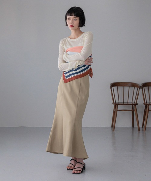 LOWRYS FARM(ローリーズファーム)の「スカーフ90*90 323551(ストール/ショール・レディース・ブルー/オレンジ/ブラウン/グリーン・FREE)」の13枚目の写真