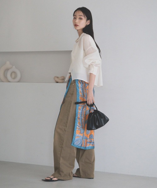 LOWRYS FARM(ローリーズファーム)の「スカーフ90*90 323551(ストール/ショール・レディース・ブルー/オレンジ/ブラウン/グリーン・FREE)」の17枚目の写真