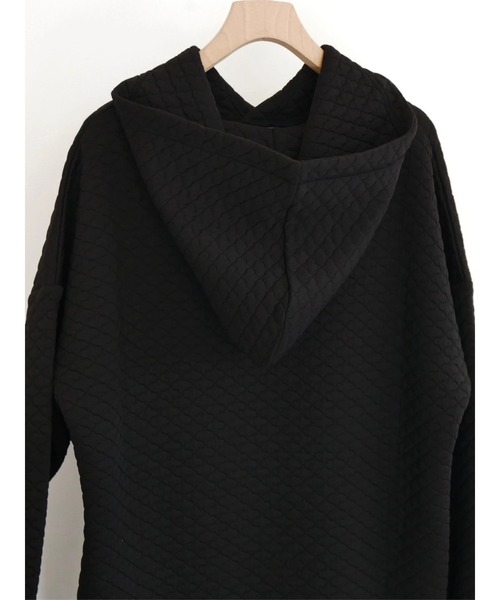 TRUNC（トランクエイティーエイト）の「Hooded Quilting Dress（ワンピース・レディース・ブラック/アイボリー・FREE）」の3枚目の写真