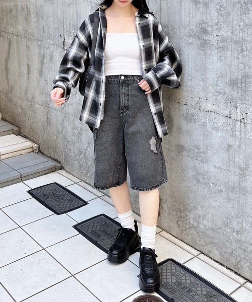 INGNI（イング）の「クラッシュデニムハーフパンツ（デニムパンツ・レディース・ブルー系その他/ブルー系その他4/グレー・M）」の6枚目の写真