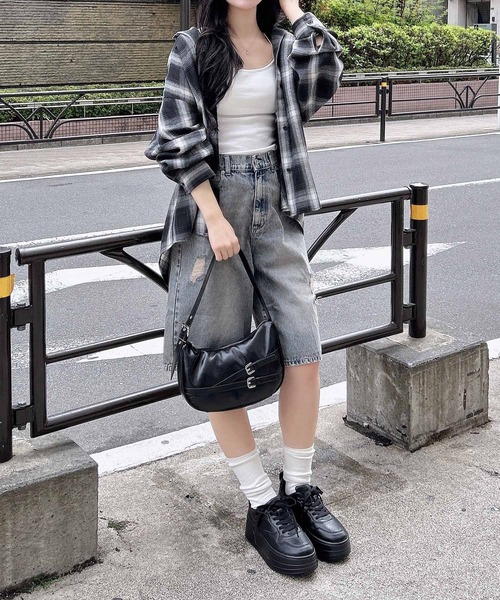 INGNI（イング）の「クラッシュデニムハーフパンツ（デニムパンツ・レディース・ブルー系その他/ブルー系その他4/グレー・M）」の16枚目の写真