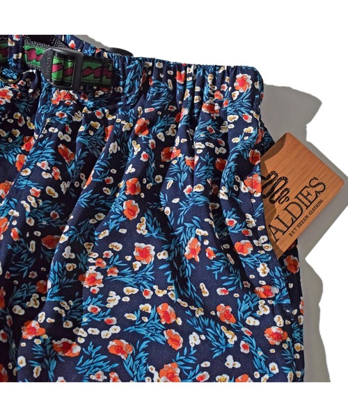 ALDIES（アールディーズ）の「Small Flower Short Pants / スモールフラワーショートパンツ（その他パンツ・メンズ・ネイビー/レッド・SMALL/MEDIUM/LARGE/X-LARGE）」の5枚目の写真