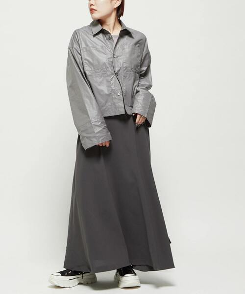 CONVERSE TOKYO(コンバーストウキョウ)の「GLOSSY TYPEWRITER SHIRT(シャツ/ブラウス・レディース・グレー/ベージュ・FREE)」の12枚目の写真