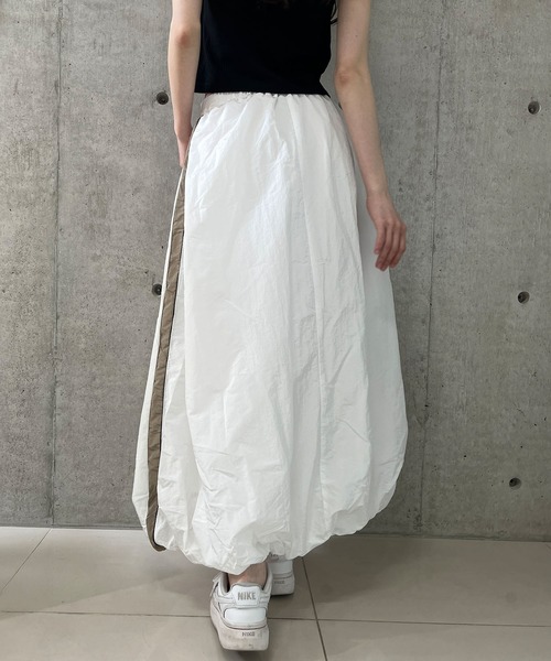 GLAMOROUS JANE(グラマラスジェーン)の「ブライトタフタバルーンラインスカート(スカート・レディース・ブラック/オフホワイト/グレー・FREE)」の19枚目の写真