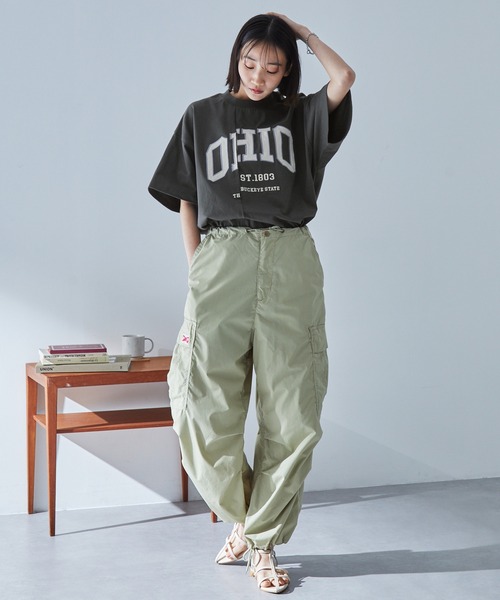 MONO-MART(モノマート)の「リメイクライク カレッジロゴ刺繍スイッチング半袖Tシャツ(Tシャツ/カットソー・レディース・スミクロ/ピンク/オフホワイト・FREE)」の16枚目の写真