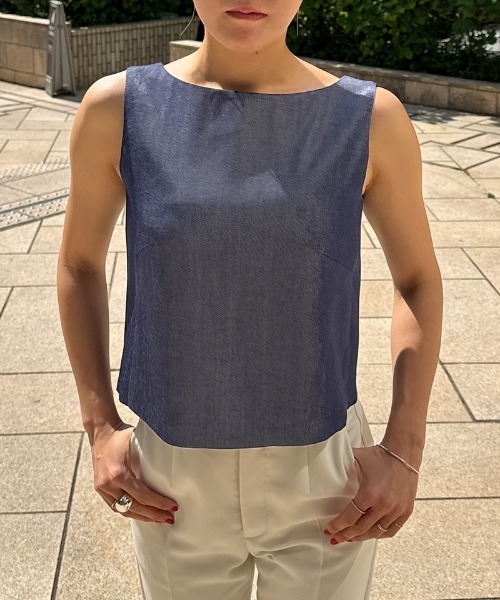 JENNE(ジェンヌ)の「エアリーデニム見えトップス(Tシャツ/カットソー・レディース・ブルー/ネイビー・LARGE/MEDIUM/SMALL)」の15枚目の写真