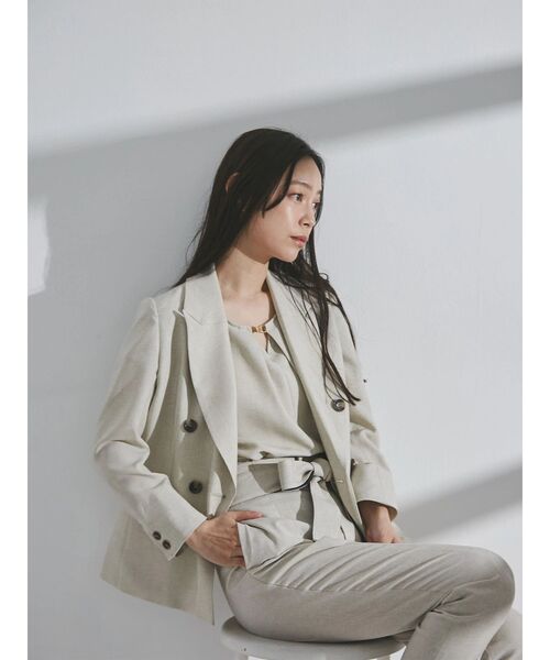 TONAL（トーナル）の「フェイクリネンフロントバーブラウス（シャツ/ブラウス・レディース・オフホワイト/ベージュ/ネイビー/ブラウン・MEDIUM）」の14枚目の写真