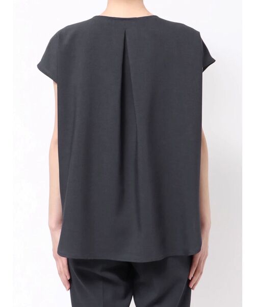 TONAL（トーナル）の「フェイクリネンフロントバーブラウス（シャツ/ブラウス・レディース・オフホワイト/ベージュ/ネイビー/ブラウン・MEDIUM）」の21枚目の写真