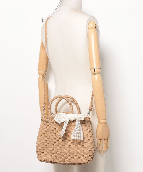 VIBGYOR(ヴィブジョー)の「Mignonjour/レースリボン付き2wayかごバッグ M2751(かごバッグ・レディース・ブラウン/ベージュ・FREE)」の3枚目の写真