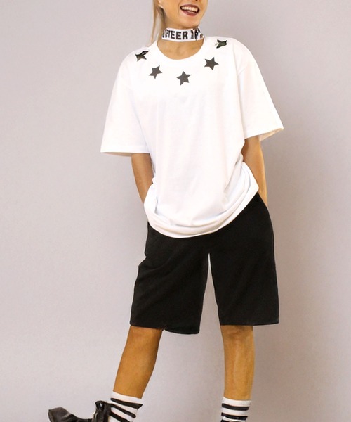 CHEER(チアー)の「ネックスターバックプリントBIGTEE(Tシャツ/カットソー・レディース・ブラック/ホワイト・S/M/L)」の13枚目の写真