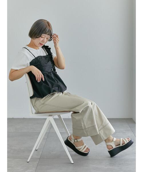 ehka sopo(エヘカソポ)の「ビスチェドッキングTシャツ(Tシャツ/カットソー・レディース・サックスブルー/ブラック/ベージュ・F)」の6枚目の写真