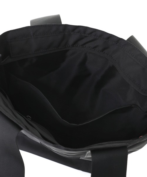 Manhattan Portage（マンハッタンポーテージ）の「ELDRIDGE STREET TOTE 300P CORDURA ECO SHEEN VOL.2（トートバッグ・レディース・ブラック・MEDIUM）」の13枚目の写真