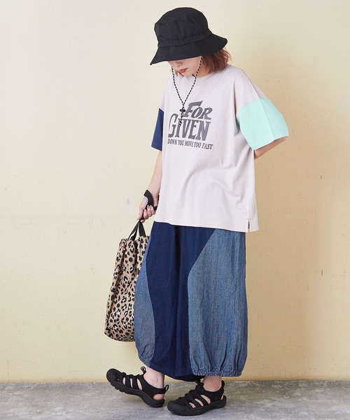 CUBE SUGAR(キューブシュガー)の「デニム×ヒッコリー切替イージーパンツ(デニムパンツ・レディース・インディゴブルー/ライトブルー・M)」の15枚目の写真