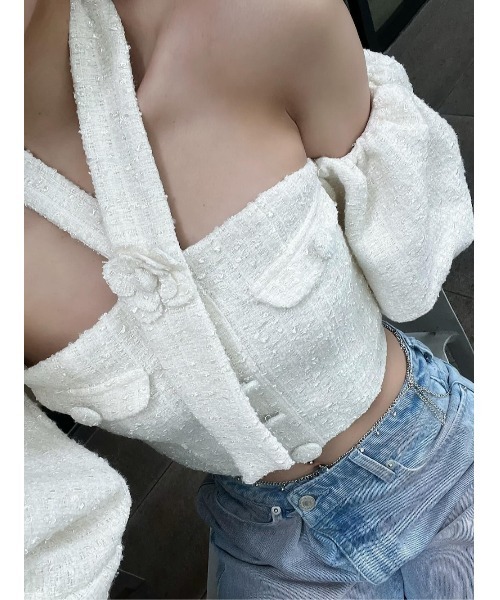 正規品　darich ホルターネックオフショルツイードトップス　白　パフスリーブ 正規品 darich ホルターネックオフショルツイードトップス 白