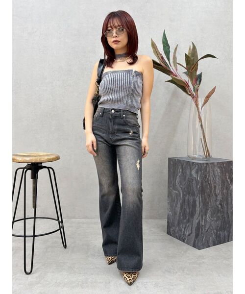 EVRIS（エヴリス）の「ヴィンテージライクダメージフレアデニムパンツ（デニムパンツ・レディース・インディゴブルー/ブラック・SMALL/MEDIUM）」の21枚目の写真