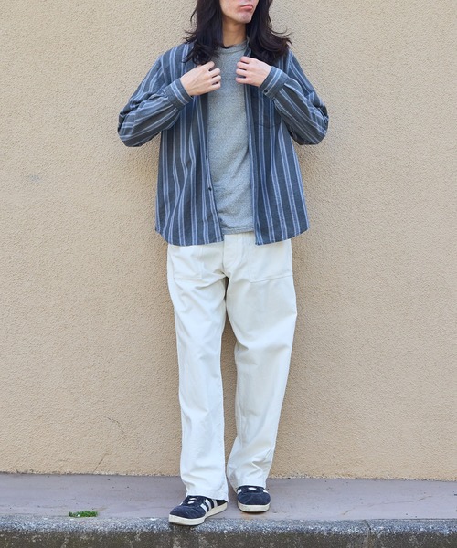 WILD LIFE TAILOR Adam et Rope'（ワイルドテーラーアダムエロペ　）の「【WILD LIFE TAILOR】カディコットン ロングスリーブ レギュラーカラーシャツ / ロングシーズン着用可能（シャツ/ブラウス・メンズ・グレー/ブラック系その他3・M/L）」の10枚目の写真