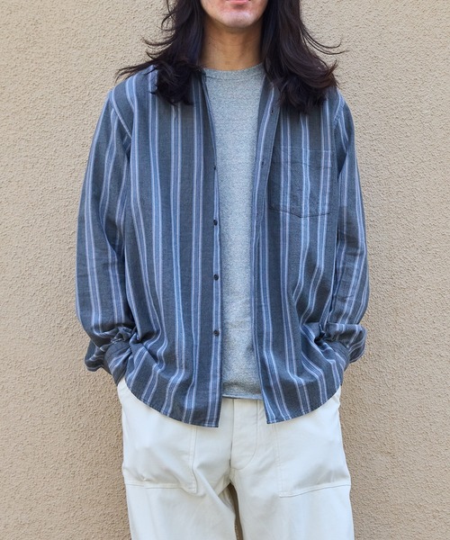 WILD LIFE TAILOR Adam et Rope'（ワイルドテーラーアダムエロペ　）の「【WILD LIFE TAILOR】カディコットン ロングスリーブ レギュラーカラーシャツ / ロングシーズン着用可能（シャツ/ブラウス・メンズ・グレー/ブラック系その他3・M/L）」の13枚目の写真