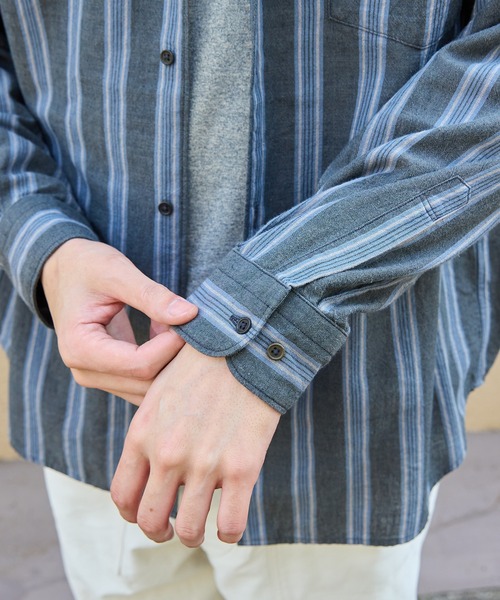 WILD LIFE TAILOR Adam et Rope'（ワイルドテーラーアダムエロペ　）の「【WILD LIFE TAILOR】カディコットン ロングスリーブ レギュラーカラーシャツ / ロングシーズン着用可能（シャツ/ブラウス・メンズ・グレー/ブラック系その他3・M/L）」の20枚目の写真