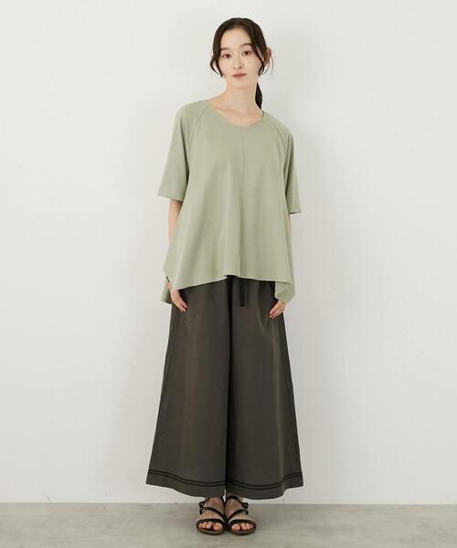 LOGEMENT DE CLAIRE（ロジュモンドクレール）の「【LOURMARIN】フレアーヘムTシャツ（Tシャツ/カットソー・レディース・グリーン/スミクロ/オフホワイト・FREE）」の6枚目の写真