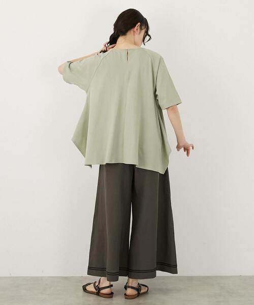 LOGEMENT DE CLAIRE（ロジュモンドクレール）の「【LOURMARIN】フレアーヘムTシャツ（Tシャツ/カットソー・レディース・グリーン/スミクロ/オフホワイト・FREE）」の10枚目の写真