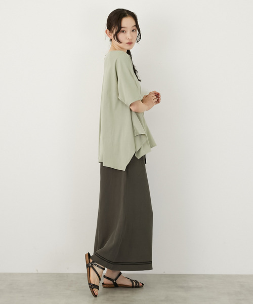 LOGEMENT DE CLAIRE（ロジュモンドクレール）の「【LOURMARIN】フレアーヘムTシャツ（Tシャツ/カットソー・レディース・グリーン/スミクロ/オフホワイト・FREE）」の16枚目の写真