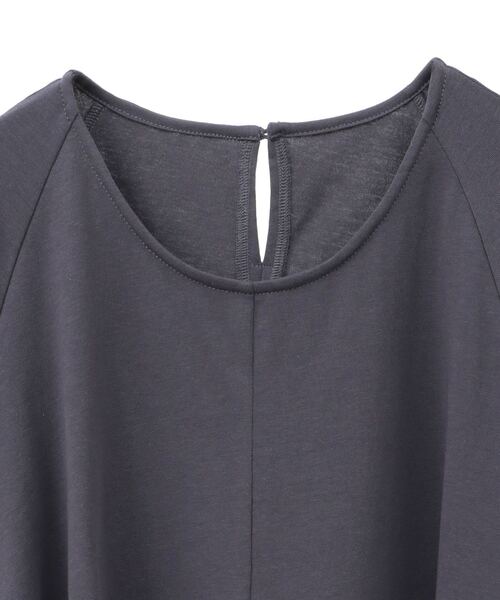 LOGEMENT DE CLAIRE（ロジュモンドクレール）の「【LOURMARIN】フレアーヘムTシャツ（Tシャツ/カットソー・レディース・グリーン/スミクロ/オフホワイト・FREE）」の20枚目の写真