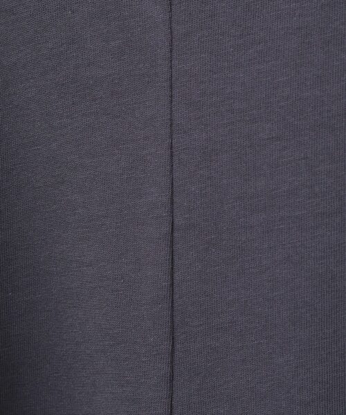 LOGEMENT DE CLAIRE（ロジュモンドクレール）の「【LOURMARIN】フレアーヘムTシャツ（Tシャツ/カットソー・レディース・グリーン/スミクロ/オフホワイト・FREE）」の17枚目の写真