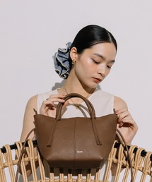 Beau're（ヴュレ）の「BEAURE boat shape ショルダー Bag（ショルダーバッグ）」