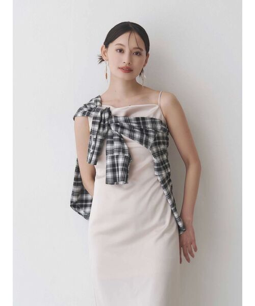 MERCURYDUO(マーキュリーデュオ)の「サテンキャミナローワンピース(ワンピース・レディース・ダークブラウン/ブラック/ミント/ベビーピンク・SMALL/MEDIUM)」の21枚目の写真