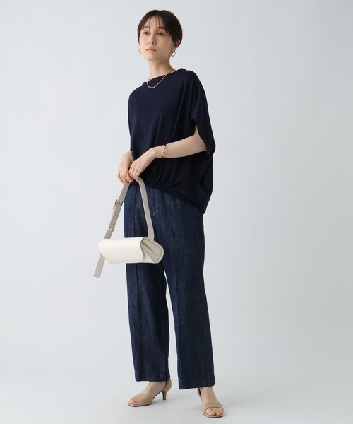 Elura(エルーラ)の「ドレスアップバルーンプルオーバー / 494673(Tシャツ/カットソー・レディース・ブラック/ブラウン/ホワイト/ネイビー・FREE)」の16枚目の写真