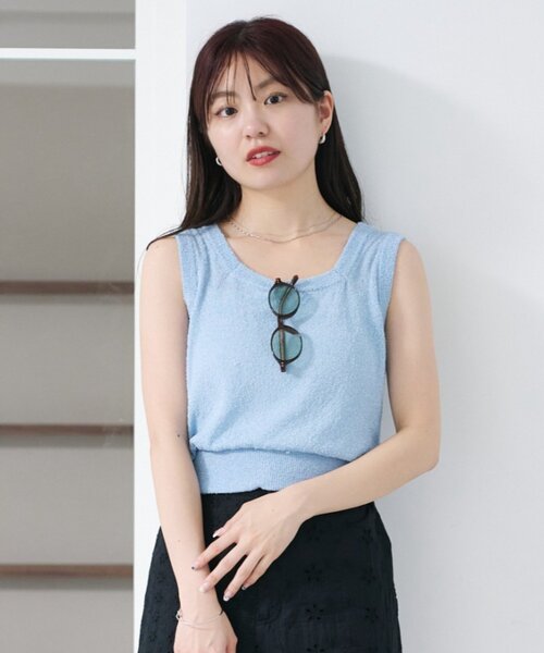 Kastane(カスタネ)の「【新色追加/4色展開/前後2WAY】ブークレニットタンク(タンクトップ・レディース・チャコールグレー/サックスブルー/アイボリー/ブラウン・FREE)」の4枚目の写真