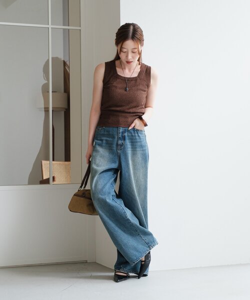 Kastane(カスタネ)の「【新色追加/4色展開/前後2WAY】ブークレニットタンク(タンクトップ・レディース・チャコールグレー/サックスブルー/アイボリー/ブラウン・FREE)」の11枚目の写真