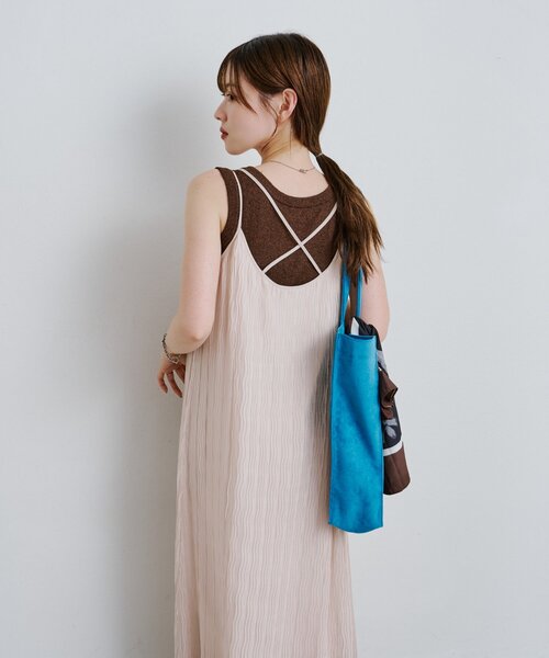 Kastane(カスタネ)の「【新色追加/4色展開/前後2WAY】ブークレニットタンク(タンクトップ・レディース・チャコールグレー/サックスブルー/アイボリー/ブラウン・FREE)」の15枚目の写真