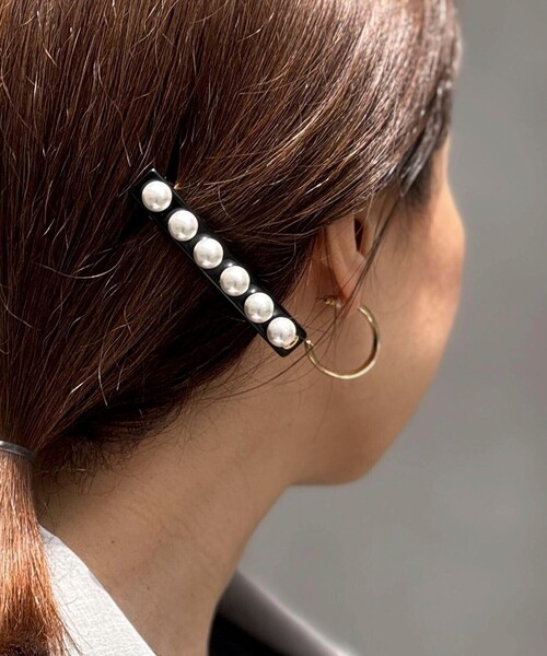 NOLLEY’S（ノーリーズ）の「パールバレッタ（バレッタ/ヘアクリップ・レディース・ブラウン系その他/ブラック/オフホワイト・FREE）」の7枚目の写真