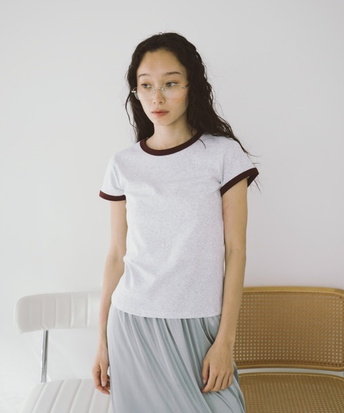 duei(デュイ)の「コンパクトリンガーTシャツ(Tシャツ/カットソー・レディース・ライトグレー/ネイビー・FREE)」の3枚目の写真