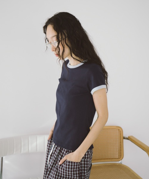 duei(デュイ)の「コンパクトリンガーTシャツ(Tシャツ/カットソー・レディース・ライトグレー/ネイビー・FREE)」の15枚目の写真