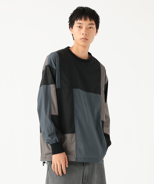 BEAMS（ビームス）の「ワイドフィット パッチワーク ロングスリーブTシャツ（Tシャツ/カットソー・メンズ・ライトグレー/ブラック・M/S/L/XL）」の5枚目の写真