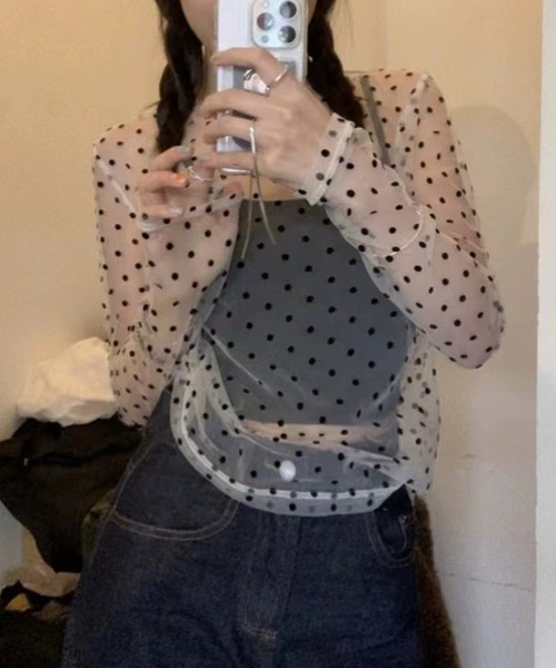 Nia(ニア)の「Nia(ニア)/ドット柄シースルートップス(Tシャツ/カットソー・レディース・ブラック/アイボリー・SMALL/MEDIUM)」の2枚目の写真
