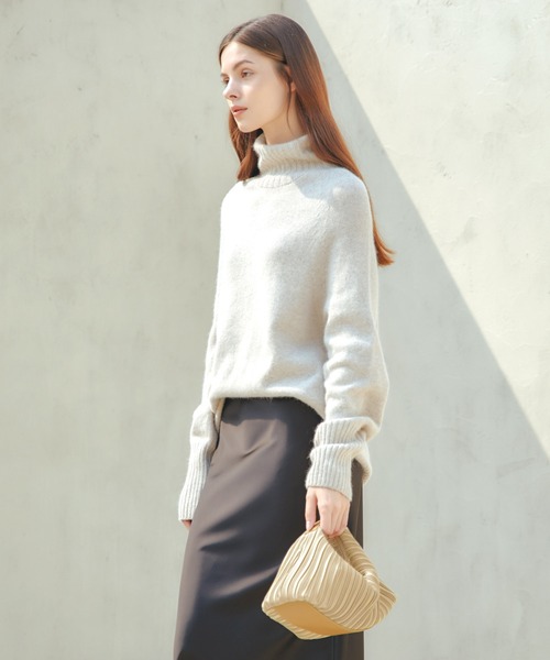 BLUEORB（ブルーオーブ）の「Cocoon bag ハンドバッグ プリーツバッグ（ハンドバッグ・レディース・ブラック/オリーブ/ベージュ・ONESIZE）」の16枚目の写真