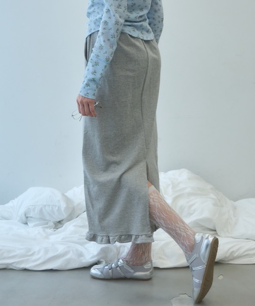 Birthday room(バースデイルーム)の「フリルスウェットロングスカート/frilled sweat long skirt(スカート・レディース・ホワイト/グレー・FREE)」の10枚目の写真
