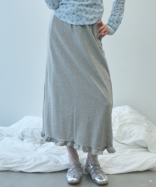Birthday room(バースデイルーム)の「フリルスウェットロングスカート/frilled sweat long skirt(スカート・レディース・ホワイト/グレー・FREE)」の12枚目の写真