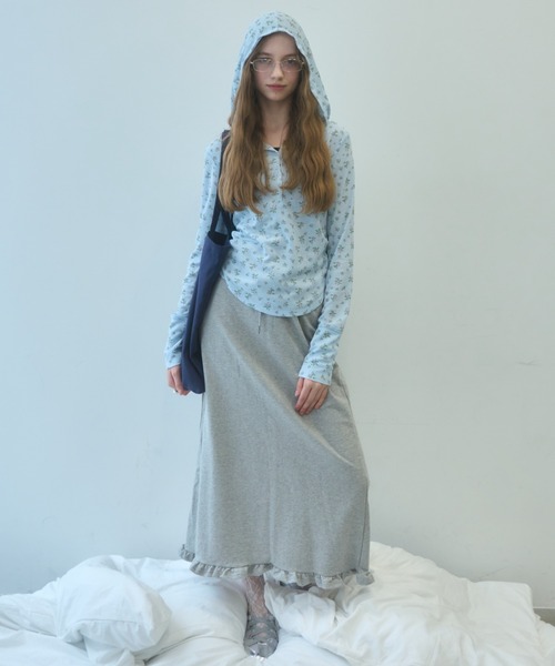 Birthday room(バースデイルーム)の「フリルスウェットロングスカート/frilled sweat long skirt(スカート・レディース・ホワイト/グレー・FREE)」の13枚目の写真