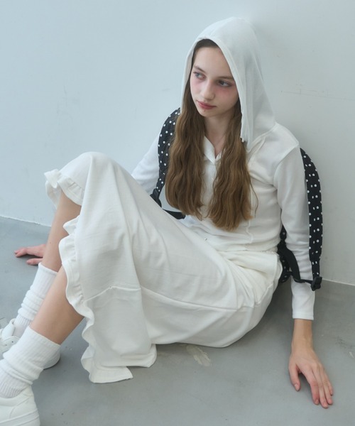 Birthday room(バースデイルーム)の「フリルスウェットロングスカート/frilled sweat long skirt(スカート・レディース・ホワイト/グレー・FREE)」の7枚目の写真