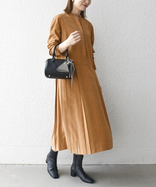 SHIPS any:〈洗濯機可能〉ピーチスキン サイド プリーツ バンドカラー