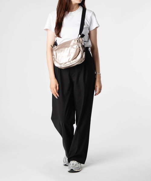 Jack Gomme（ジャックゴム）の「JACK GOMME Paris NICO LIGHT SHOULDER BAG ジャックゴム パリス ニコ ショルダーバッグ（ショルダーバッグ・レディース・ホワイト系1/ベージュ系1/グリーン系1・FREE）」の4枚目の写真