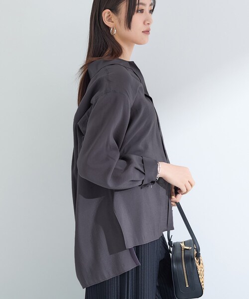 INDIVI（インディヴィ）の「【体型カバー／清涼感】シアーオーバーシャツ（シャツ/ブラウス・レディース・ホワイト/ピンク/グリーン/ダークグレー・15 /13/05/38/34）」の12枚目の写真