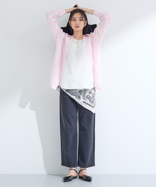 INDIVI（インディヴィ）の「【体型カバー／清涼感】シアーオーバーシャツ（シャツ/ブラウス・レディース・ホワイト/ピンク/グリーン/ダークグレー・15 /13/05/38/34）」の22枚目の写真