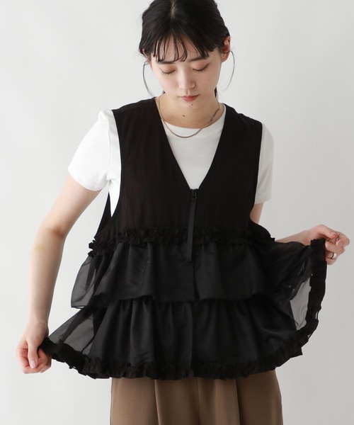 RAGEBLUE（レイジブルー）の「フロントジップ/異素材チュールフリルベスト（ベスト・レディース・ブラック/ホワイト/グリーン・FREE）」の16枚目の写真